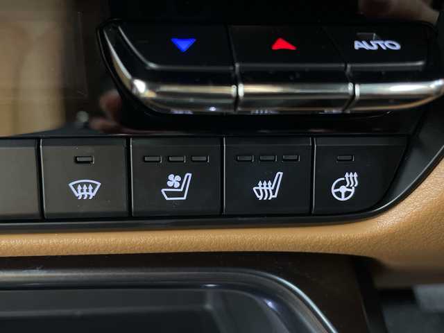 マツダ ＣＸ－６０ XD HV プレミアムスポーツ 群馬県 2023(令5)年 2.7万km ソウルレッドクリスタルM ４ＷＤ　サンルーフ　純正１２．３型ナビ　全周囲カメラ　ＢＯＳＥサウンド　レザーシート　シートヒーター／シートベンチレーション　ステアリングヒーター　電動リアゲート　ETC　衝突被害軽減ブレーキ　禁煙車