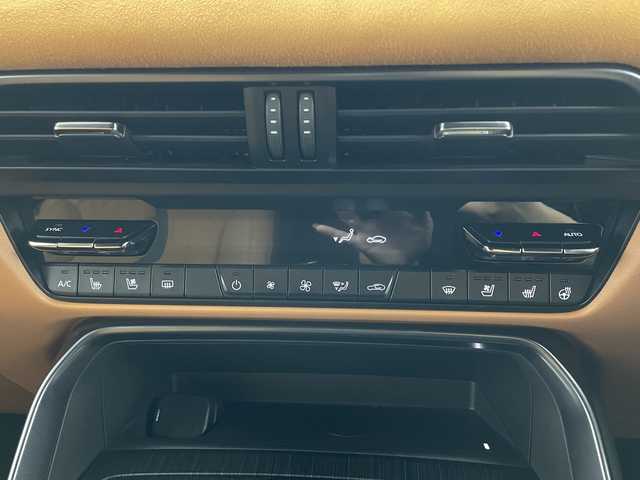 マツダ ＣＸ－６０ XD HV プレミアムスポーツ 群馬県 2023(令5)年 2.7万km ソウルレッドクリスタルM ４ＷＤ　サンルーフ　純正１２．３型ナビ　全周囲カメラ　ＢＯＳＥサウンド　レザーシート　シートヒーター／シートベンチレーション　ステアリングヒーター　電動リアゲート　ETC　衝突被害軽減ブレーキ　禁煙車