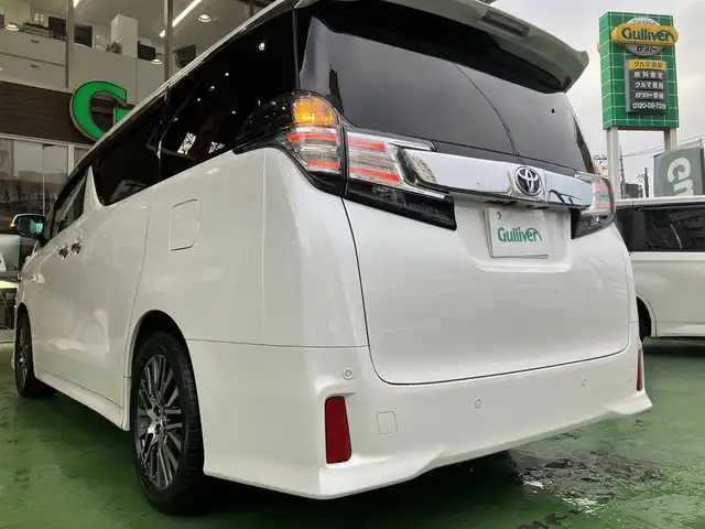 トヨタ ヴェルファイア Z Gエディション 神奈川県 2016(平28)年 8.9万km ホワイトパールクリスタルシャイン JBLサウンドシステム/純正10型ナビ/・AM/FM SD CD BT フルセグTV/レーダークルーズコントロール/nanoeオートエアコン/両側電動スライドドア/パワーバックドア/電動パーキングブレーキ/オートブレーキホールド/アラウンドビューカメラ/ETC/インテリジェントクリアランスソナー/ハーフレザーシート/助手席パワーオットマン/ステアリングヒーター/LEDヘッドライト/LEDイルミネーション/後席サンシェード/自動防眩ミラー