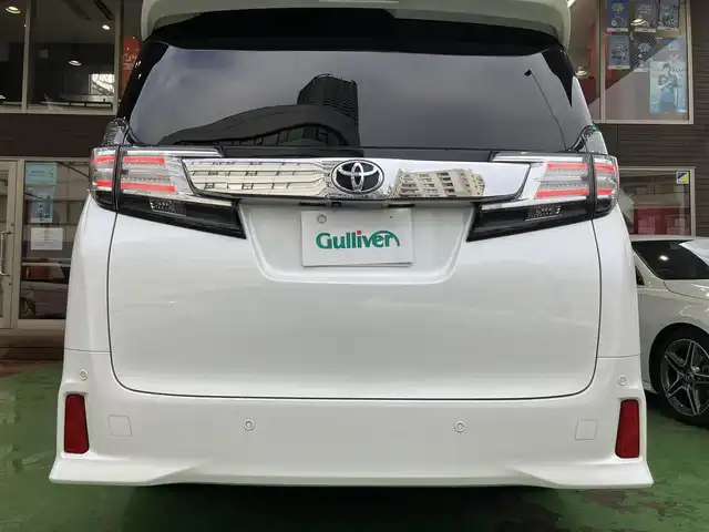 トヨタ ヴェルファイア Z Gエディション 神奈川県 2016(平28)年 8.9万km ホワイトパールクリスタルシャイン JBLサウンドシステム/純正10型ナビ/・AM/FM SD CD BT フルセグTV/レーダークルーズコントロール/nanoeオートエアコン/両側電動スライドドア/パワーバックドア/電動パーキングブレーキ/オートブレーキホールド/アラウンドビューカメラ/ETC/インテリジェントクリアランスソナー/ハーフレザーシート/助手席パワーオットマン/ステアリングヒーター/LEDヘッドライト/LEDイルミネーション/後席サンシェード/自動防眩ミラー