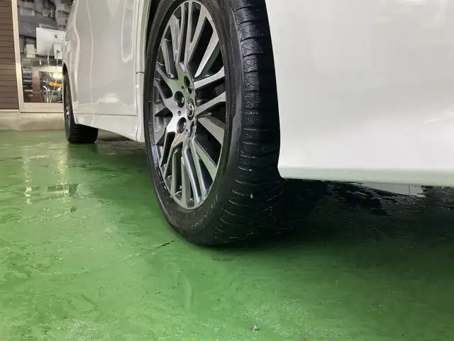 トヨタ ヴェルファイア Z Gエディション 神奈川県 2016(平28)年 8.9万km ホワイトパールクリスタルシャイン JBLサウンドシステム/純正10型ナビ/・AM/FM SD CD BT フルセグTV/レーダークルーズコントロール/nanoeオートエアコン/両側電動スライドドア/パワーバックドア/電動パーキングブレーキ/オートブレーキホールド/アラウンドビューカメラ/ETC/インテリジェントクリアランスソナー/ハーフレザーシート/助手席パワーオットマン/ステアリングヒーター/LEDヘッドライト/LEDイルミネーション/後席サンシェード/自動防眩ミラー