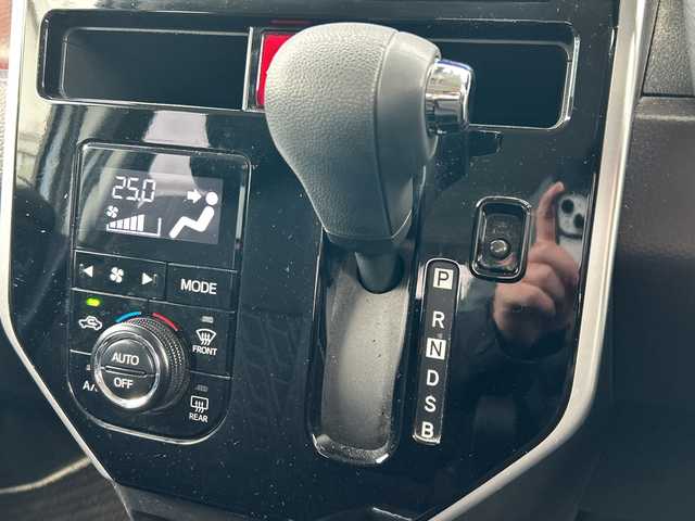 トヨタ ルーミー G コージーエディション 大阪府 2019(令1)年 3.7万km パールホワイトⅢ 純正9型ナビ/バックカメラ/フルセグ/スマートアシストIII/両側パワースライドドア/ドライブレコーダー/ビルトインETC/シートヒーター/ステアリングスイッチ/スマートキー