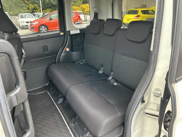 トヨタ ルーミー G コージーエディション 大阪府 2019(令1)年 3.7万km パールホワイトⅢ 純正9型ナビ/バックカメラ/フルセグ/スマートアシストIII/両側パワースライドドア/ドライブレコーダー/ビルトインETC/シートヒーター/ステアリングスイッチ/スマートキー