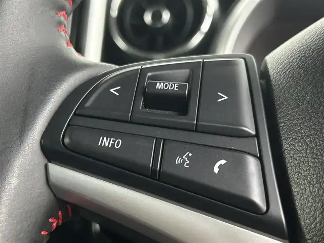 スズキ スペーシア カスタム HYBRID XS ターボ 埼玉県 2021(令3)年 5.7万km ピュアホワイトP 両側パワースライドドア　　ハーフレザーシート　シートヒーター　　衝突被害軽減ブレーキ　メモリーナビ　Ｂｌｕｅｔｏｏｔｈ　フルセグＴＶ　ＭＳＶ　ドライブレコーダー　ＬＥＤライト　オートライト　Ｒソナー