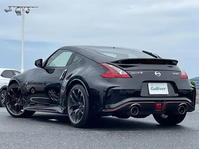 日産 フェアレディ Ｚ ニスモ 島根県 2018(平30)年 4.2万km ダイヤモンドブラック ワンオーナー /純正ナビ/CD/DVD/DTV/バックカメラ/ステアリングスイッチ/NISMO専用RECAROシート/NISMO専用フロアマット/NISMOマフラー/NISMOタワーバー/BOSEサウンド/パドルシフト/スマートキー/スペアキー /プッシュスタート /LEDオートライト/ドライブレコーダー/ビルトインETC