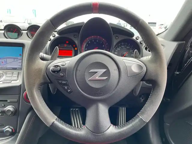 日産 フェアレディ Ｚ ニスモ 島根県 2018(平30)年 4.2万km ダイヤモンドブラック ワンオーナー /純正ナビ/CD/DVD/DTV/バックカメラ/ステアリングスイッチ/NISMO専用RECAROシート/NISMO専用フロアマット/NISMOマフラー/NISMOタワーバー/BOSEサウンド/パドルシフト/スマートキー/スペアキー /プッシュスタート /LEDオートライト/ドライブレコーダー/ビルトインETC