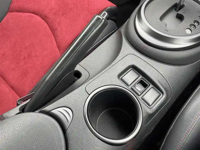 日産 フェアレディ Ｚ ニスモ 島根県 2018(平30)年 4.2万km ダイヤモンドブラック ワンオーナー /純正ナビ/CD/DVD/DTV/バックカメラ/ステアリングスイッチ/NISMO専用RECAROシート/NISMO専用フロアマット/NISMOマフラー/NISMOタワーバー/BOSEサウンド/パドルシフト/スマートキー/スペアキー /プッシュスタート /LEDオートライト/ドライブレコーダー/ビルトインETC