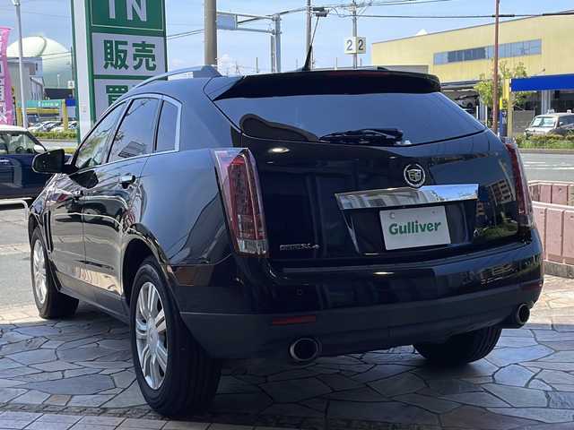 キャデラック ＳＲＸ クロスオーバー プレミアム 静岡県 2015(平27)年 10.2万km 黒 4WD/社外ナビ/・フルセグTV/・CD/ラジオ/Bluetooth/主要装備/・パワーバックドア/・Boseサウンドシステム/・ルーフレール/・コーナーセンサー/・バックカメラ、サイドカメラ/・レザーシート/・シートヒーター/・パワーシート/・プッシュスタート/・スマートキー/・パワーバックドア/・Boseサウンドシステム/・ルーフレール/・コーナーセンサー