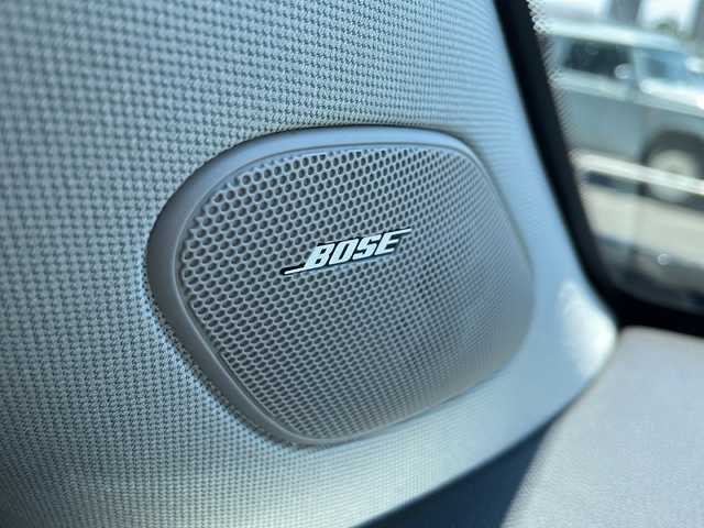 キャデラック ＳＲＸ クロスオーバー プレミアム 静岡県 2015(平27)年 10.2万km 黒 4WD/社外ナビ/・フルセグTV/・CD/ラジオ/Bluetooth/主要装備/・パワーバックドア/・Boseサウンドシステム/・ルーフレール/・コーナーセンサー/・バックカメラ、サイドカメラ/・レザーシート/・シートヒーター/・パワーシート/・プッシュスタート/・スマートキー/・パワーバックドア/・Boseサウンドシステム/・ルーフレール/・コーナーセンサー