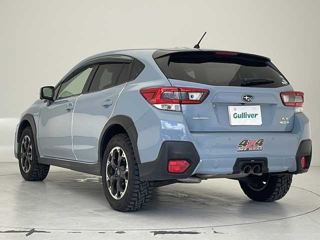 スバル ＸＶ ハイブリッド 2．0e－L アイサイト 沖縄県 2021(令3)年 3.6万km クールグレーカーキ 純正SDナビ【CN-FX800DFD】/　CD/DVD/SD/Bluetooth/DTV/TVキャンセラー/バック/サイドカメラ/ETC２．０/ナビ連動ドライブレコーダー【CA-DR03TD】/アイサイト/アダプティブクルーズコントロール/レーンキープアシスト/LEDヘッドライト/オートライト/SRH（ステアリング連動ヘッドランプ）/BSM（ブラインドスポットモニター）/純正AW17インチ/STiマフラー/スペアキー×１