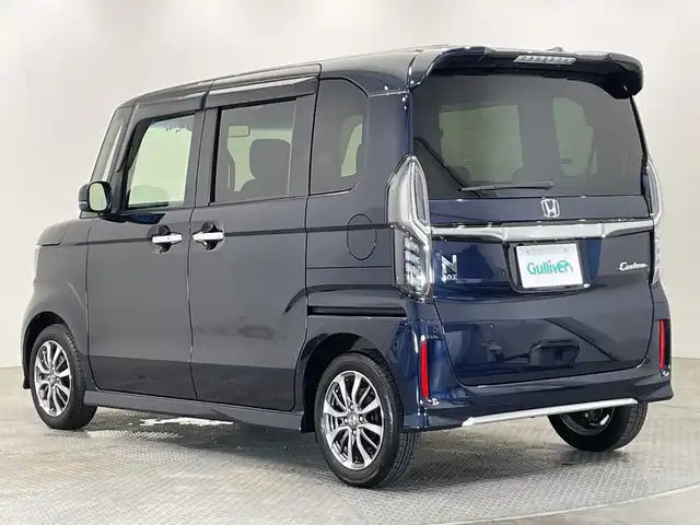 ホンダ Ｎ ＢＯＸ カスタム L 栃木県 2022(令4)年 1.2万km ミッドナイトブルービームM モニター付きオーディオ/バックカメラ/ホンダセンシング/・衝突軽減ブレーキ/・車線逸脱警報/・先行車発進告知機能/・標識認識機能/オートクルーズコントロール/オートホールド/コーナーセンサー/片側パワスラ/シートヒーター/禁煙車/オートライト/LEDヘッドライト/横滑り防止装置/フォグランプ/スマートキー/プッシュスタート/ステアリングスイッチ/ウィンカーミラー/電動格納ミラー/純正14インチアルミホイール/社外フロアマット
