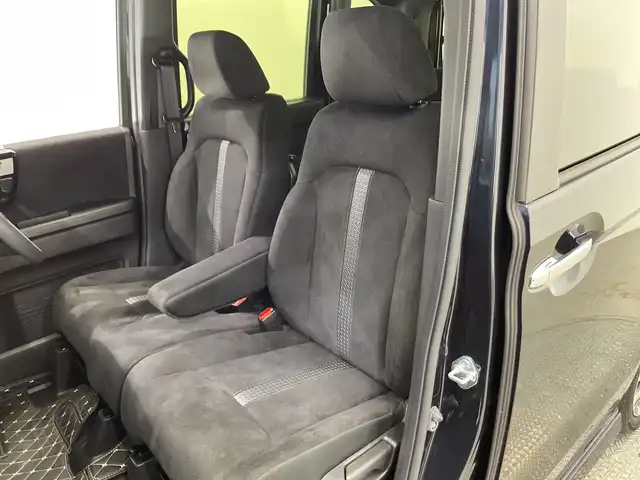 ホンダ Ｎ ＢＯＸ カスタム L 栃木県 2022(令4)年 1.2万km ミッドナイトブルービームM モニター付きオーディオ/バックカメラ/ホンダセンシング/・衝突軽減ブレーキ/・車線逸脱警報/・先行車発進告知機能/・標識認識機能/オートクルーズコントロール/オートホールド/コーナーセンサー/片側パワスラ/シートヒーター/禁煙車/オートライト/LEDヘッドライト/横滑り防止装置/フォグランプ/スマートキー/プッシュスタート/ステアリングスイッチ/ウィンカーミラー/電動格納ミラー/純正14インチアルミホイール/社外フロアマット