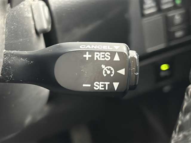 トヨタ ルーミー カスタムG 宮城県 2019(平31)年 7.5万km パールホワイトⅢ 禁煙車/Toyota Safety Sense/・プリクラッシュセーフティ		/・レーンディパーチャーアラート		/・オートマチックハイビーム/純正7型ナビ/・BT.CD.DVD.SD/バックカメラ/フルセグTV/両側パワースライドドア/ビルトインETC/プッシュスタート/スマートキー×２/革巻きステアリング/ステアリングスイッチ/純正ドアバイザー/LEDヘッドライト/LEDフォグランプ/アイドリングストップ/純正14インチアルミホイール/横滑り防止機能