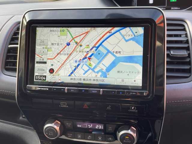 日産 セレナ e－パワー ハイウェイスター V 神奈川県 2020(令2)年 2.9万km ダークメタルグレー ワンオーナー/プロパイロット/・インテリジェントクルーズコントロール/社外メモリナビ【AVIC-RQ911】/・DTV/DVD/CD/BT/SD/全方位カメラ/クリアランスソナー/カブロンシート/インテリジェントルームミラー/ETC/後席用モニター/両側パワースライドドア/後席用サンシェード/インテリジェントエマージェンシーブレーキ/後側方車両検知警報/後側方衝突防止支援/車線逸脱警報/車線逸脱防止支援/純正15インチAW/オートライト/純正LEDヘッドライト/フォグランプ/プッシュEgスタート/ストップ/インテリジェントキー×2/ターンランプ付電動格納ドアミラー/純正フロアマット/取扱説明書/新車時保証書