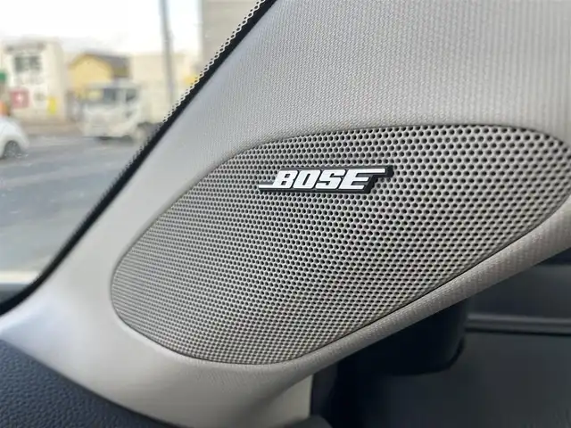 ホンダ ＺＲ－Ｖ ハイブリッド e:HEV Z 奈良県 2023(令5)年 3.5万km クリスタルブラックパール 禁煙/ワンオーナー/BOSEサウンド/黒革シート/ホンダセンシング/純正18AW/ホンダコネクトナビ/BT/フルセグ/バックカメラ/全方位モニター/ビルトインETC2.0/メモリー機能付きパワーシート/シートヒーター（前席）/マルチビューカメラシステム/BSM/ACC/LTA/CMBS/標識認識機能/ハンズフリーアクセスパワーテールゲート（予約クローズ機能付き）/先行車発進お知らせ/後退出庫サポート/横滑り防止装置/電子制御パーキングブレーキ/ブレーキホールド/シートスライド自動昇降モード/降車時オートドアロック/パドルシフト/本革巻きステアリング/ステアリングスイッチ/ステアリングヒーター/LEDオートライト/オートリトラウィンカーミラー/シーケンシャルウィンカー/アダプティブドライビングビーム/純正フロアマット/純正ドアバイザー/スペアスマートキー/新車時保証書/取扱説明書