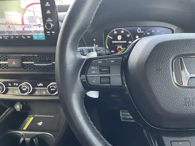 ホンダ ＺＲ－Ｖ ハイブリッド e:HEV Z 奈良県 2023(令5)年 3.5万km クリスタルブラックパール 禁煙/ワンオーナー/BOSEサウンド/黒革シート/ホンダセンシング/純正18AW/ホンダコネクトナビ/BT/フルセグ/バックカメラ/全方位モニター/ビルトインETC2.0/メモリー機能付きパワーシート/シートヒーター（前席）/マルチビューカメラシステム/BSM/ACC/LTA/CMBS/標識認識機能/ハンズフリーアクセスパワーテールゲート（予約クローズ機能付き）/先行車発進お知らせ/後退出庫サポート/横滑り防止装置/電子制御パーキングブレーキ/ブレーキホールド/シートスライド自動昇降モード/降車時オートドアロック/パドルシフト/本革巻きステアリング/ステアリングスイッチ/ステアリングヒーター/LEDオートライト/オートリトラウィンカーミラー/シーケンシャルウィンカー/アダプティブドライビングビーム/純正フロアマット/純正ドアバイザー/スペアスマートキー/新車時保証書/取扱説明書
