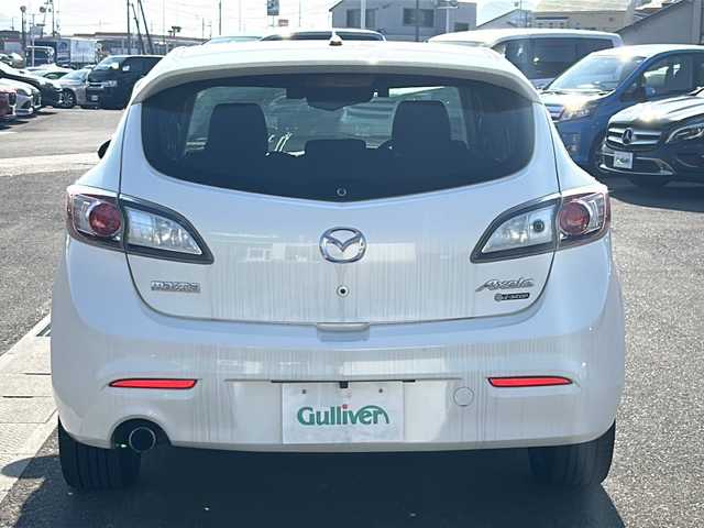 マツダ アクセラ スポーツ 20S 香川県 2011(平23)年 5.7万km クリスタルホワイトパールマイカ 純正ナビ（CD，DVD/BT)/バックカメラ/前後ドライブレコーダー/momoシフトノブ/アイドリングストップ/オートライト/スマートキー