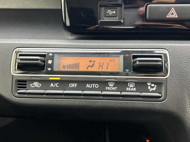 スズキ ワゴンＲ HYBRID FZ 三重県 2017(平29)年 2.6万km ブレイブカーキP /禁煙車//純正ナビ/ＣＤ／ＤＶＤ／フルセグTV/Ｂｌｕｅｔｏｏｔｈ／ＡｐｐｌｅＣａｒＰｌａｙ／ＡｎｄｒｏｉｄＡｕｔｏ//全方位モニター//衝突軽減ブレーキ//セーフティパッケージ装着車//ヘッドアップディスプレイ//革巻きステアリング//ステアリングスイッチ//ステアリングチルド機構//ウィンカー・電動格納式ミラー//プッシュスタート//スペアキー//オートライト//サイドバイザー//リアワイパー//純正14インチアルミ//純正フロアマット