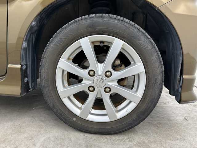 スズキ ワゴンＲ HYBRID FZ 三重県 2017(平29)年 2.6万km ブレイブカーキP /禁煙車//純正ナビ/ＣＤ／ＤＶＤ／フルセグTV/Ｂｌｕｅｔｏｏｔｈ／ＡｐｐｌｅＣａｒＰｌａｙ／ＡｎｄｒｏｉｄＡｕｔｏ//全方位モニター//衝突軽減ブレーキ//セーフティパッケージ装着車//ヘッドアップディスプレイ//革巻きステアリング//ステアリングスイッチ//ステアリングチルド機構//ウィンカー・電動格納式ミラー//プッシュスタート//スペアキー//オートライト//サイドバイザー//リアワイパー//純正14インチアルミ//純正フロアマット