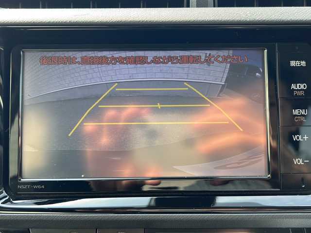 トヨタ アクア S 石川県 2016(平28)年 7.7万km ブラックマイカ トヨタセーフティセンス/純正ナビ/CD/DVD/DTV/Bluetooth/バックカメラ/ETC/オートライト/オートマチックハイビーム /LDA/プリクラッシュセーフティ/スマートキー/プッシュスタート