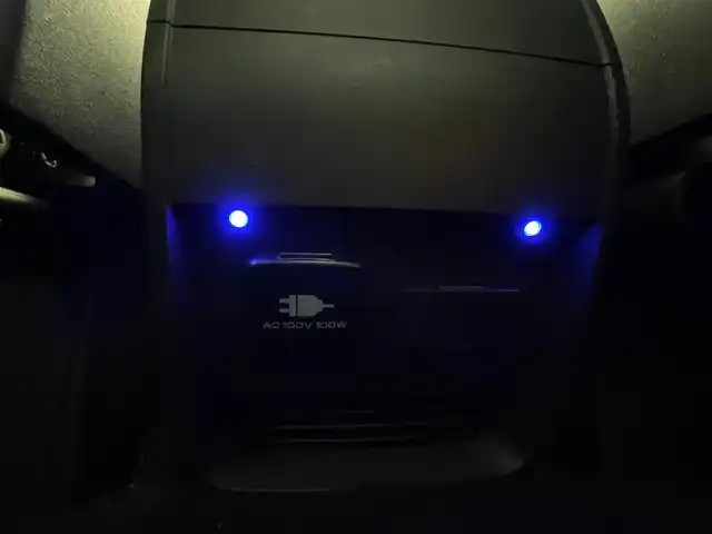 三菱 デリカＤ：５ シャモニー 千葉県 2010(平22)年 12.1万km コスミックブルーマイカ ４WD/メッキドアミラー/本革巻きステアリング/パドルシフト/ドラレコ/HDDナビ/（ワンセグTV/CD/DVD/AM・FM)/純正AW/ETC/取扱説明書
