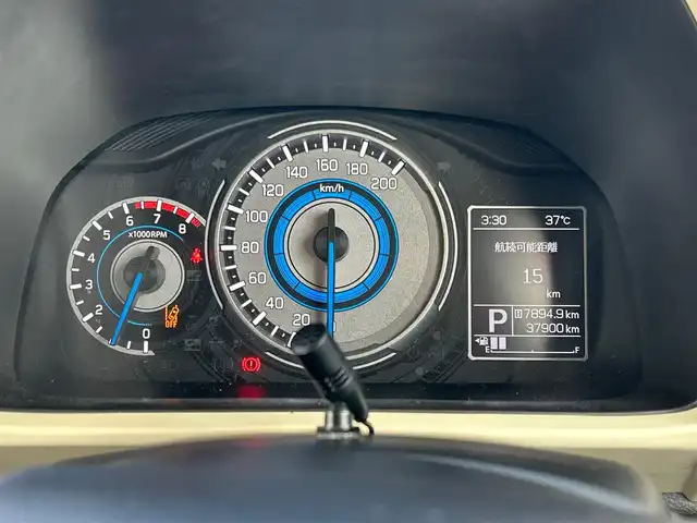 スズキ クロスビー HYBRID MZ 岩手県 2019(令1)年 3.8万km ミネラルグレーM 衝突軽減　ナビ　全周囲カメラ　ＣＤ　ＤＶＤ　Ｂｌｕｅｔｏｏｔｈ　クルーズコントロール　オートＬＥＤライト　純正１６インチＡＷ　パドルシフト　シートヒーター　コーナーセンサー　スペアキー　12V電源