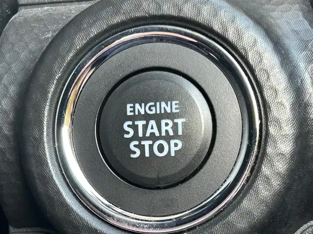スズキ クロスビー HYBRID MZ 岩手県 2019(令1)年 3.8万km ミネラルグレーM 衝突軽減　ナビ　全周囲カメラ　ＣＤ　ＤＶＤ　Ｂｌｕｅｔｏｏｔｈ　クルーズコントロール　オートＬＥＤライト　純正１６インチＡＷ　パドルシフト　シートヒーター　コーナーセンサー　スペアキー　12V電源