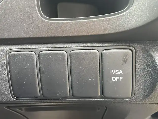 ホンダ ストリーム RSZ 新潟県 2006(平18)年 15.5万km ナイトホークブラックパール HDDナビ/社外ホイールスタッドレスタイヤ/ドアバイザー/ETC/純正フロアマット/アルパインフリップダウンモニター/ハンズフリー/ステアリングスイッチ