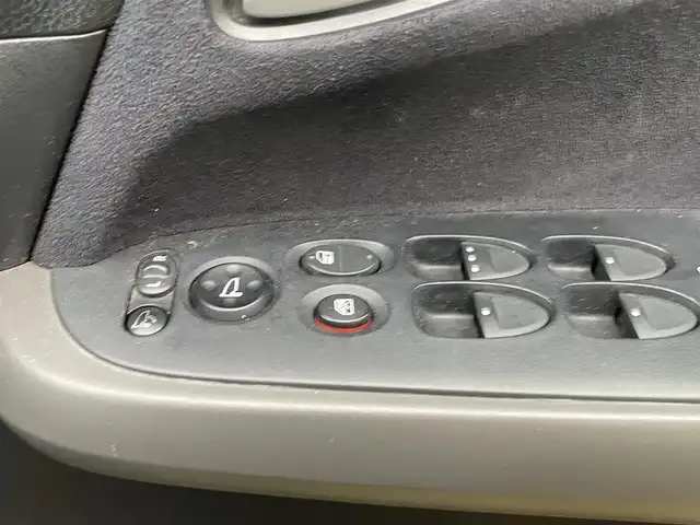 ホンダ ストリーム RSZ 新潟県 2006(平18)年 15.5万km ナイトホークブラックパール HDDナビ/社外ホイールスタッドレスタイヤ/ドアバイザー/ETC/純正フロアマット/アルパインフリップダウンモニター/ハンズフリー/ステアリングスイッチ