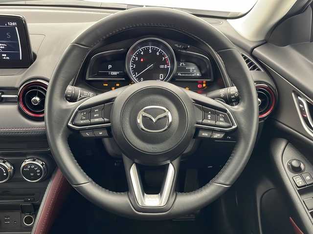 マツダ ＣＸ－３ 20S プロアクティブ 愛知県 2018(平30)年 1.1万km セラミックM 衝突軽減システム/BOSEプレミアムサウンド/純正７型SDナビ（SDなし）/レーダークルーズコントロール/フルセグ/CD/DVD/Bluetooth/バックカメラ/ヘッドアップディスプレイ/コーナーセンサー/純正アルミホイール/ブラインドスポットモニター/LEDヘッドライト/パドルシフト/ドライブレコーダー/ETC/ステアリングスイッチ/スマートキー/プッシュスタート