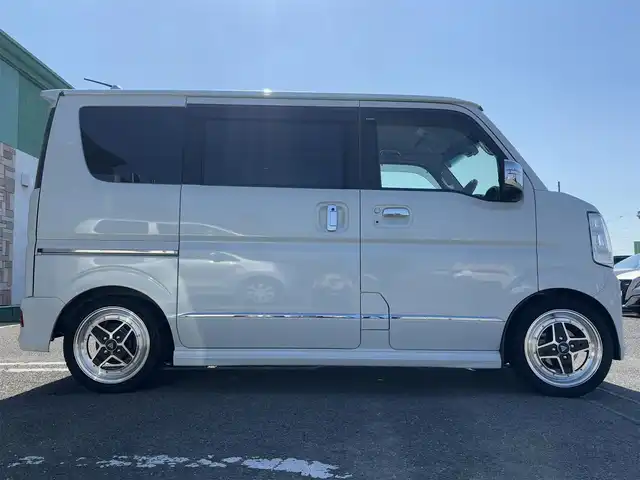 スズキ エブリィ ワゴン PZターボ スペシャル 青森県 2018(平30)年 6.6万km パールホワイト 社外ナビ/プッシュスタート/バックカメラ/ETC/フルセグTV/デジタルインナーミラー/ドライブレコーダー（前後）/純正フロアマット/社外ステアリング/社外ウインカー付ドアミラー/社外木目調コンソールパネル/LEDルームランプ/社外トランクマット/社外スピーカー/社外スマホホルダー
