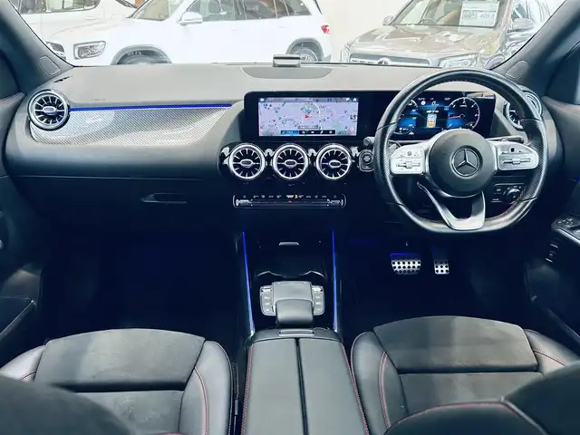 メルセデス・ベンツ ＧＬＡ２００ｄ 4マチック AMGライン 大阪府 2021(令3)年 2.9万km ポーラホワイト レーダーセーフティ/ハーフレザー/メモリ付きパワーシート/シートヒーター/純正ナビ/TV/360度カメラ/純正19インチAW/LEDヘッドライト/アンビエントライト/電動リアゲート/ACC/ブラインドスポット/ワイヤレス充電