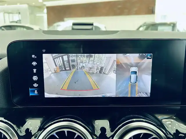 メルセデス・ベンツ ＧＬＡ２００ｄ 4マチック AMGライン 大阪府 2021(令3)年 2.9万km ポーラホワイト レーダーセーフティ/ハーフレザー/メモリ付きパワーシート/シートヒーター/純正ナビ/TV/360度カメラ/純正19インチAW/LEDヘッドライト/アンビエントライト/電動リアゲート/ACC/ブラインドスポット/ワイヤレス充電