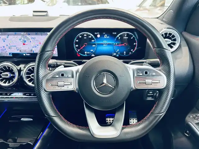 メルセデス・ベンツ ＧＬＡ２００ｄ 4マチック AMGライン 大阪府 2021(令3)年 2.9万km ポーラホワイト レーダーセーフティ/ハーフレザー/メモリ付きパワーシート/シートヒーター/純正ナビ/TV/360度カメラ/純正19インチAW/LEDヘッドライト/アンビエントライト/電動リアゲート/ACC/ブラインドスポット/ワイヤレス充電