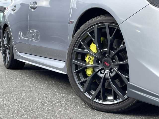 スバル ＷＲＸ ＳＴＩ STI タイプS 青森県 2018(平30)年 5.9万km アイスシルバーメタリック 4WD/純正ナビ　地図カードなし/ドライブレコーダー/ETC/ハーフレザーシート/バックカメラ/D席パワーシート/LEDヘッドライト/STIフロントトリップ