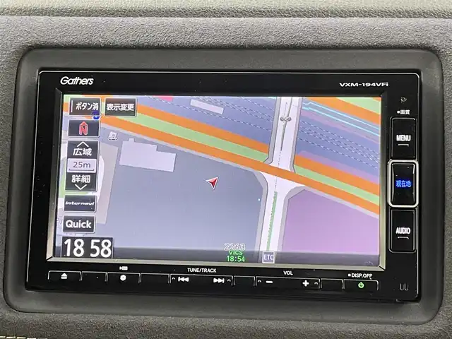 ホンダ ヴェゼル ハイブリッド RS ホンダセンシング 千葉県 2019(平31)年 3.2万km クリスタルブラックパール ホンダ センシング（安全運転支援システム）/・衝突軽減ブレーキ/・誤発進抑制機能/・歩行者事故低減ステアリング/・路外逸脱抑制機能/・アダプティブクルーズコントロール/・車線維持支援システム/・先行車発進お知らせ機能/・標識認識機能/純正7インチメモリーナビ/・フルセグTV/・Bluetooth接続/・CD/DVD再生可能/・バックカメラ/ハーフレザーシート/シートヒーター/前後コーナーセンサー/LEDライト/スマートキー/ビルトインETC