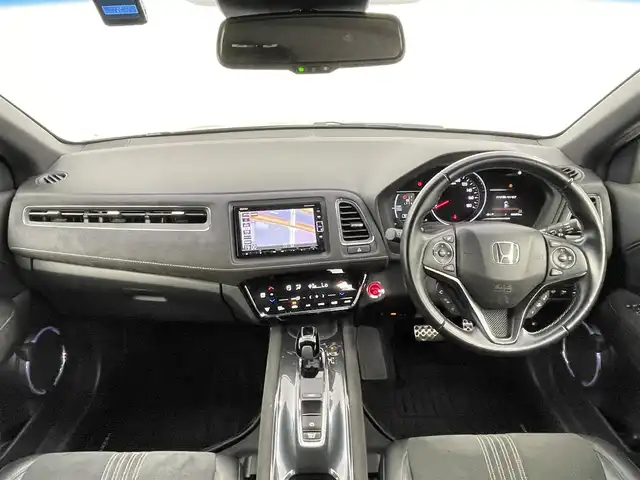 ホンダ ヴェゼル ハイブリッド RS ホンダセンシング 千葉県 2019(平31)年 3.2万km クリスタルブラックパール ホンダ センシング（安全運転支援システム）/・衝突軽減ブレーキ/・誤発進抑制機能/・歩行者事故低減ステアリング/・路外逸脱抑制機能/・アダプティブクルーズコントロール/・車線維持支援システム/・先行車発進お知らせ機能/・標識認識機能/純正7インチメモリーナビ/・フルセグTV/・Bluetooth接続/・CD/DVD再生可能/・バックカメラ/ハーフレザーシート/シートヒーター/前後コーナーセンサー/LEDライト/スマートキー/ビルトインETC
