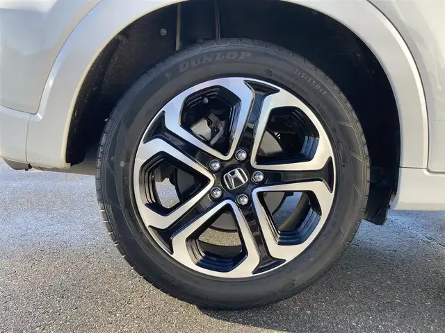 ホンダ ヴェゼル ハイブリッド Z ホンダセンシング 静岡県 2020(令2)年 6.3万km プラチナホワイトパール HondaSENSING/純正メモリーナビ(VXM-204VFi)/　AM FM CD DVD Bluetooth USB SD/フルセグTV/ビルトインETC/LEDオートヘッドランプ/レーダークルーズコントロール/ハーフレザーシート/シートヒーター(前席)/純正17インチアルミホイール/スマートキー2本/パドルシフト/パーキングアシスト/ワンオーナー/バックモニター
