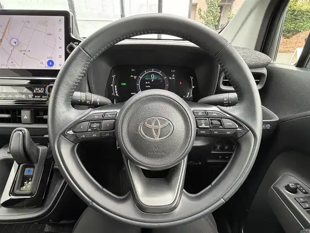 トヨタ シエンタ ハイブリッド Z 宮城県 2022(令4)年 4.1万km ブラック 登録時走行距離40303km/寒冷地仕様/純正ディスプレイオーディオ/BT／USB／フルセグ/純正ETC2.0/全方位カメラ/両側パワースライドドア/レーダークルーズコントロール/衝突軽減ブレーキ/レーンキープアシスト/横滑り防止/ブラインドスポットモニター/LEDヘッドライト/オートライト/オートマチックハイビーム/プッシュスタート/スマートキー×2/保証書