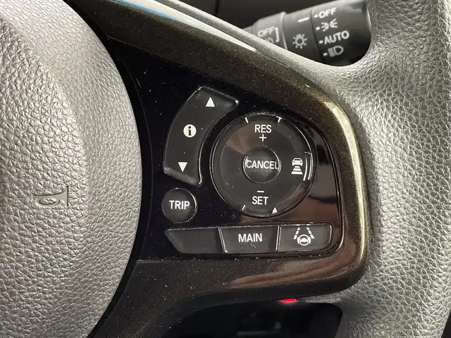 ホンダ Ｎ ＢＯＸ カスタム G EX ホンダセンシング 栃木県 2018(平30)年 3.9万km ブリリアントスポーティブルーメタリック2トーン 純正メモリナビ/（CD/DVD/フルセグTV/Bluetooth/SD/AUX/USB/iPod）/バックカメラ/ホンダセンシング/ビルトインETC/片側パワースライドドア/禁煙車/オートライト/LEDヘッドライト/横滑り防止装置/スマートキー/プッシュスタート/アイドリングストップ/ステアリングスイッチ/ウィンカーミラー/純正14インチアルミホイール/純正フロアマット