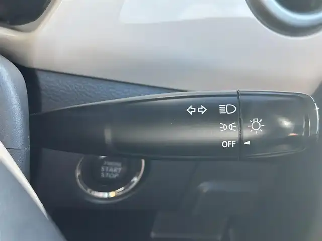 スズキ ハスラー G 愛知県 2018(平30)年 7.4万km ブリスクブルーメタリック/ホワイト2トーンルーフ サイドバイザー/純正フロアマット/社外SDナビ/FM/AM/USB/SD/DISC/フルセグTV/BT/バックカメラ/社外ドラレコ/ビルトインETC/ベンチシート/前席シートヒーター/純正15インチスチールホイール/レーンキープアシスト/衝突被害軽減ブレーキ/デュアルセンサーブレーキ//アイドリングストップ/電動格納ミラー/保証書/取扱説明書/スペアキー/スマートキー