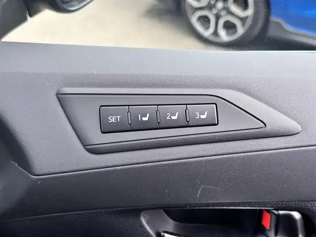 トヨタ アルファード S Cパッケージ 宮城県 2016(平28)年 9.9万km ブラック サンルーフ/モデリスタエアロ【F・S・R】/純正10型ナビ/【CD・DVD・SD・BT・フルセグTV】/バックカメラ/両側パワースライドドア/後席モニター/本革シート/シートヒーター/パワーシート（メモリー付き）/モデリスタマフラー/レーダークルーズコントロール/ウッドコンビステアリング/ハンドルヒーター/コーナーセンサー/パワーバックドア/ブレーキホールド/電子パーキング/社外19インチAW/社外ドライブレコーダー/オートライト/LEDヘッドライト/フォグライト/スマートキーX２/ETC