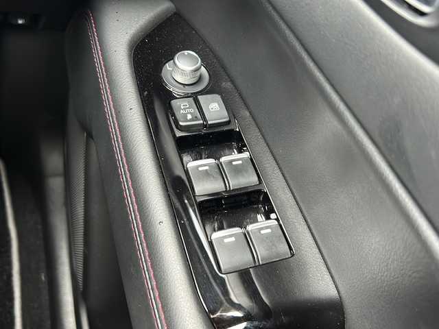 マツダ ＣＸ－５ 25S スポーツアピアランス 静岡県 2022(令4)年 2.6万km ソウルレッドクリスタルM 純正ナビ/・FM/AM/・Bluetooth/・USB/・スマートフォン連携/・TV/主要装備/・３６０°ビューモニター/・レザーシート/・パワーバックドア/・ＬＥＤヘッドライト/・ドライブレコーダー/・ＥＴＣ/・ヘッドアップディスプレイ/・ブラインドスポットモニタリング/・シートヒーター/・ハンドルヒーター/・ワイヤレス充電/・ｉ－ｓｔｏｐ/・スマートブレーキサポート/・クリアランスソナー