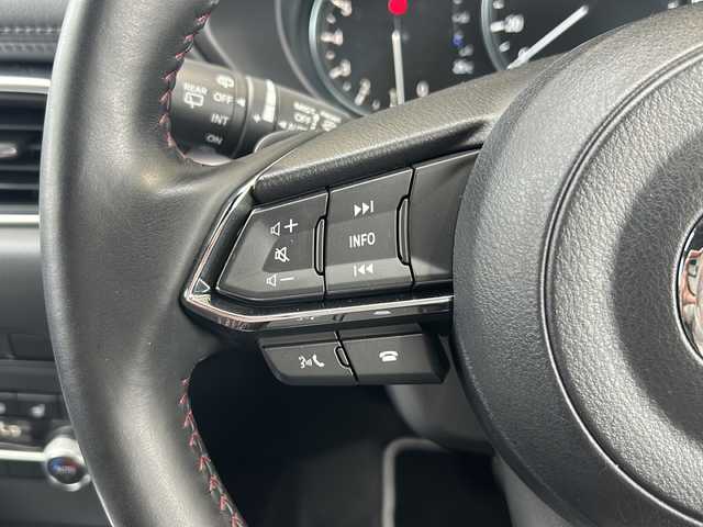 マツダ ＣＸ－５ 25S スポーツアピアランス 静岡県 2022(令4)年 2.6万km ソウルレッドクリスタルM 純正ナビ/・FM/AM/・Bluetooth/・USB/・スマートフォン連携/・TV/主要装備/・３６０°ビューモニター/・レザーシート/・パワーバックドア/・ＬＥＤヘッドライト/・ドライブレコーダー/・ＥＴＣ/・ヘッドアップディスプレイ/・ブラインドスポットモニタリング/・シートヒーター/・ハンドルヒーター/・ワイヤレス充電/・ｉ－ｓｔｏｐ/・スマートブレーキサポート/・クリアランスソナー