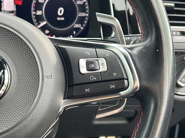 フォルクスワーゲン ゴルフ ＧＴＩ パフォーマンス 石川県 2017(平29)年 4.7万km 黒 SDナビ/Bluetooth/フルセグTV/バックカメラ/ETC/ドライブレコーダー（前後）/LEDヘッドライト/MTモード付/前後コーナーセンサー/W+サイドエアバック