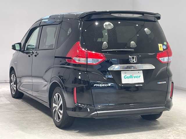 ホンダ フリード＋ ハイブリット EX 宮城県 2017(平29)年 10.4万km クリスタルブラックパール ホンダセンシング/・衝突軽減システム/・レーンキープアシスト/・CMBS/・ACC/・先行車発進お知らせ/・路外逸脱抑制機能/・標識認識機能/・車線逸脱警報装置/社外ナビ/・バックカメラ/・ETC/・Bluetooth/・CD/DVD/アイドリングストップ/革巻きステアリング/・ステアリングスイッチ/プッシュスタート/・スマートキー/純正アルミホイール/純正フロアマット/LEDヘッドライト/・フォグランプ/・オートライト