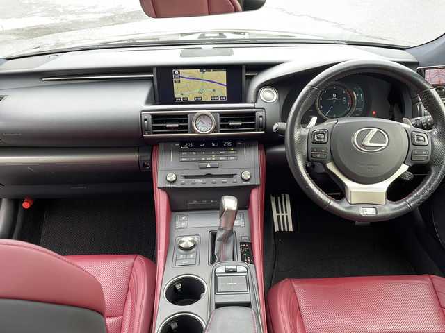 レクサス ＲＣ 200t Fスポーツ 徳島県 2015(平27)年 8.1万km スターライトブラックガラスフレーク サンルーフ/赤革シート/純正メモリナビ/（ラジオ/BT/DISC/USB）/バックカメラ/クルーズコントロール/ビルトインETC/D・N席シートヒーター/D・N席エアシート/D・N席パワーシート/シートメモリ/パドルシフト/純正19インチアルミホイール/LEDヘッドライト/スペアキー