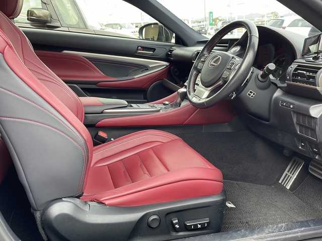 レクサス ＲＣ 200t Fスポーツ 徳島県 2015(平27)年 8.1万km スターライトブラックガラスフレーク サンルーフ/赤革シート/純正メモリナビ/（ラジオ/BT/DISC/USB）/バックカメラ/クルーズコントロール/ビルトインETC/D・N席シートヒーター/D・N席エアシート/D・N席パワーシート/シートメモリ/パドルシフト/純正19インチアルミホイール/LEDヘッドライト/スペアキー