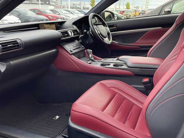 レクサス ＲＣ 200t Fスポーツ 徳島県 2015(平27)年 8.1万km スターライトブラックガラスフレーク サンルーフ/赤革シート/純正メモリナビ/（ラジオ/BT/DISC/USB）/バックカメラ/クルーズコントロール/ビルトインETC/D・N席シートヒーター/D・N席エアシート/D・N席パワーシート/シートメモリ/パドルシフト/純正19インチアルミホイール/LEDヘッドライト/スペアキー