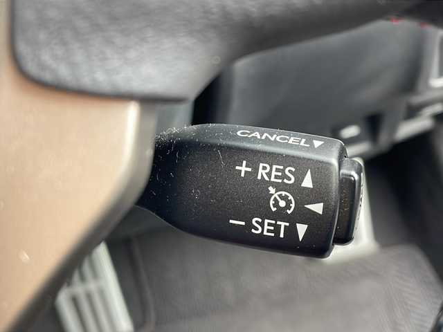 レクサス ＲＣ 200t Fスポーツ 徳島県 2015(平27)年 8.1万km スターライトブラックガラスフレーク サンルーフ/赤革シート/純正メモリナビ/（ラジオ/BT/DISC/USB）/バックカメラ/クルーズコントロール/ビルトインETC/D・N席シートヒーター/D・N席エアシート/D・N席パワーシート/シートメモリ/パドルシフト/純正19インチアルミホイール/LEDヘッドライト/スペアキー